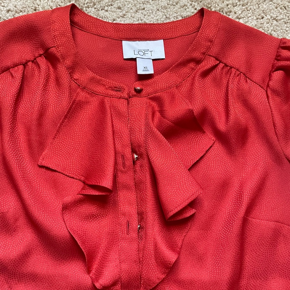 Ann Taylor LOFT Ruffle Front Blouse Button Up - Picture 2 of 3
